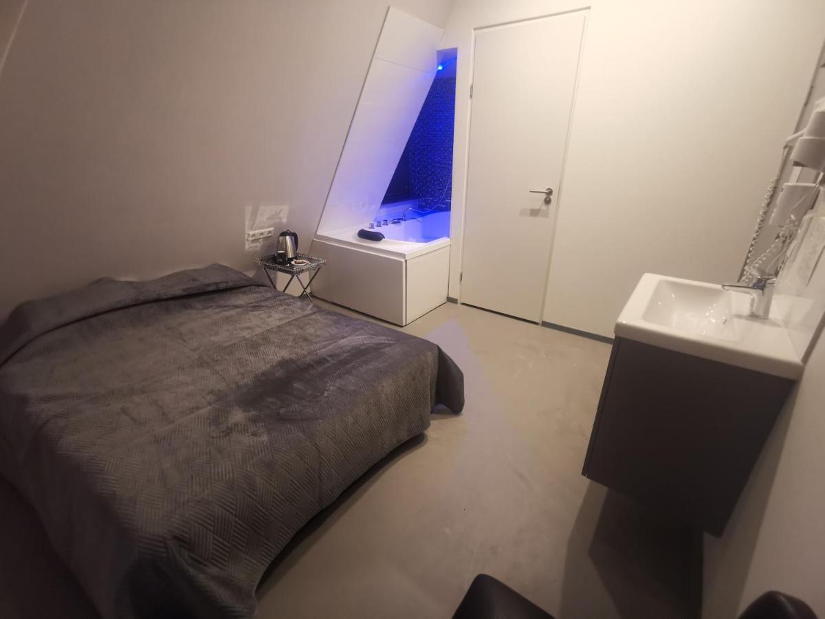 Wellness Suite Utrecht Bagian luar foto