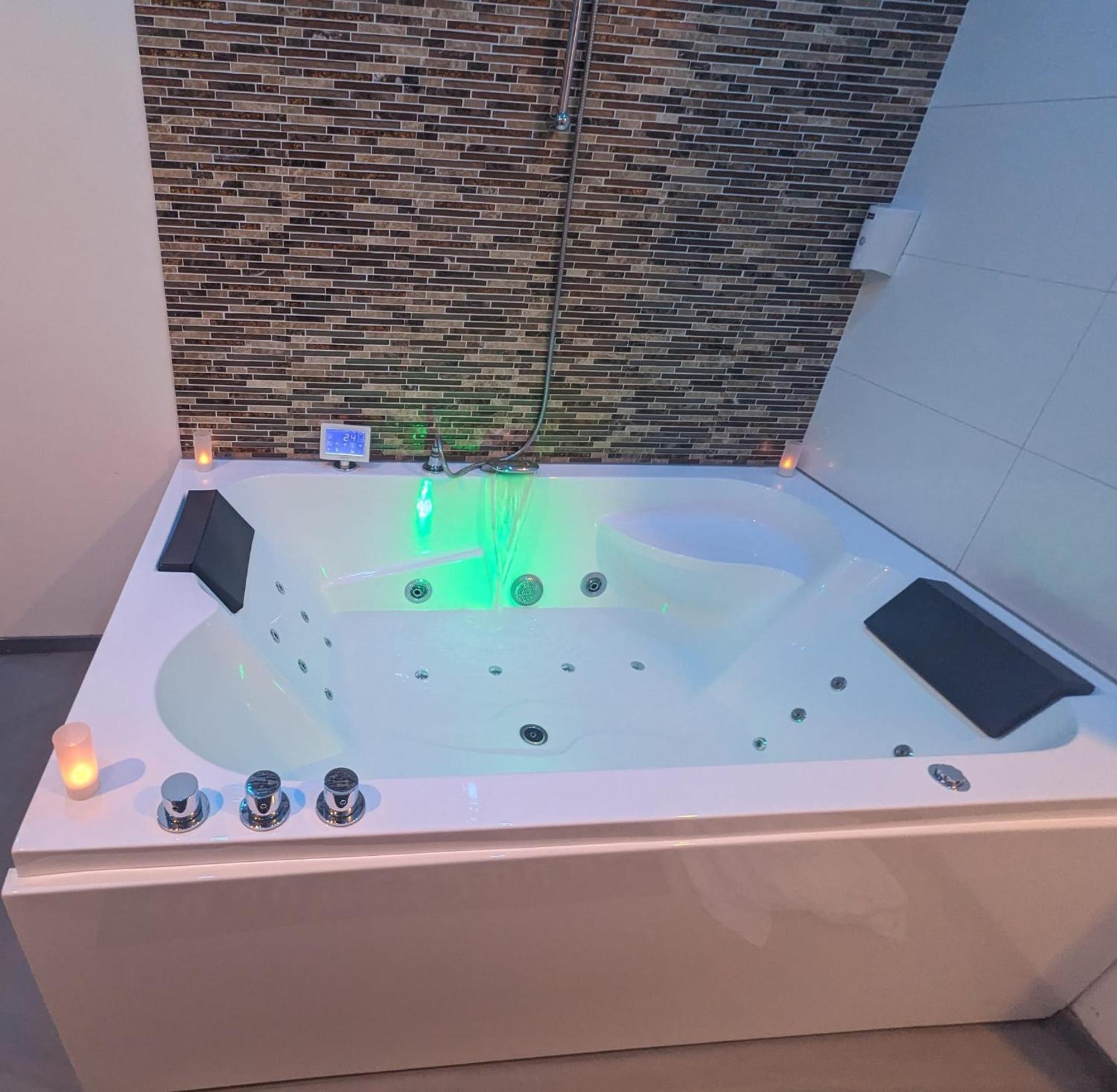 Wellness Suite Utrecht Bagian luar foto