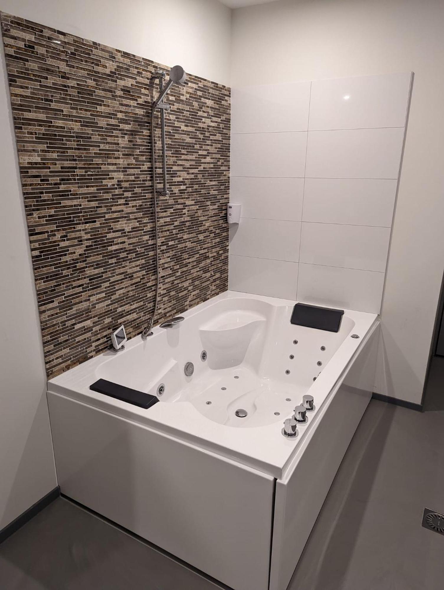 Wellness Suite Utrecht Bagian luar foto